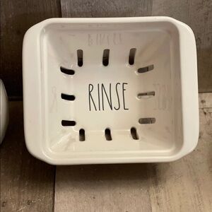 Rae Dunn RINSE BOWL 🌶